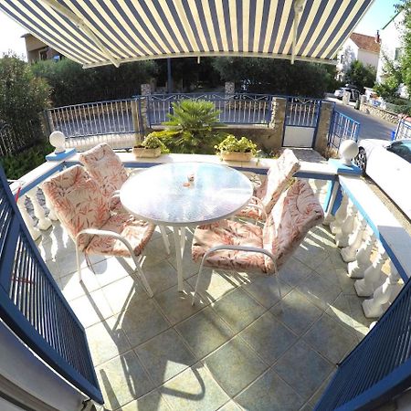 Blue City Apartment'S Repic Biograd Na Moru Exterior foto